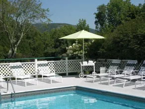 Cedar Crest Inn - Piscine