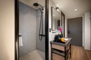 Moxy Niseko Village - Bathroom