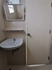 W Residents - Bathroom