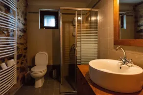 Mystras Village House - Bathroom