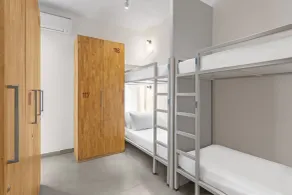 Bedzzz Varanasi by Leisure Hotels, 1 Km from Dashwasamedh Ghat - Room