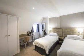 Half Moon, Sherborne by Marston's Inns - Zimmer