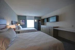 Home2 Suites by Hilton Portland Airport - Room