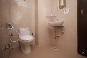 SURYA PALACE o - Bathroom