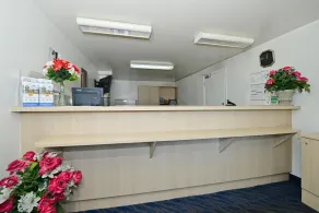 Americas Best Value Inn Battle Creek - Lobby