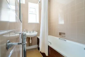 Norwich Central Hotel- Near Norwich Train Station & Carrow Road Stadium - Badeværelse