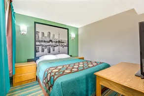 Super 8 by Wyndham Toronto East ON - Chambre