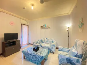 Simply 2BR at Majesty Apartment - Værelse