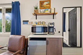 The Trailside Hotel - Room