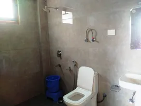New Himank Homestay - Bathroom