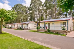 Warragul Gardens Holiday Park - Habitación