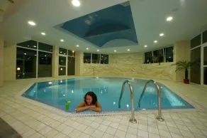 Hotel Gold - Pool