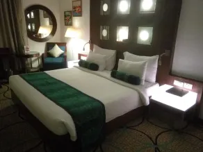 Pride Premier Chennai - Room