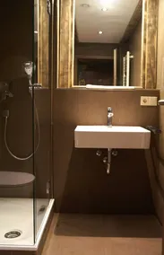 Aparthotel MyCologne - Bathroom
