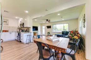 5 Mi to Lake Texoma: Wooded Retreat on 3 Acres! - Interiør