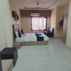 Hotel Lord Krishna Dham - Chambre