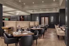 La Grande Residence at the Sutton Place Hotel - Restaurant