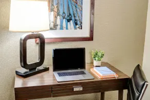 Garrison Hotel & Suites Dover-Portsmouth, an Ascend Collection Hotel - Chambre