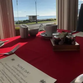 Swn Y Mor - Restaurant