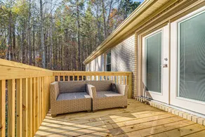 Shoulder-season Escape: Fire Pit Near Lake Gaston - Innvendig