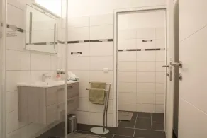 Ferienwohnung am Weingut Eisenbock - Bathroom