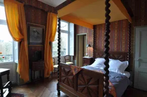 Le Chateau De La Vierge - Room
