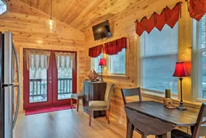 Cozy Heber Springs Cabin w/ Deck & Dock! - Interiør