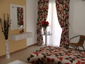 Dafni Plus Hotel - Room