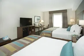 Wingate by Wyndham Calgary Airport - Chambre