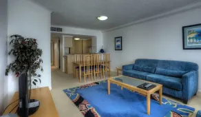 Kirra Beach Apartments - Quarto