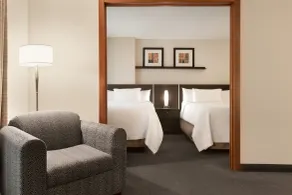 Embassy Suites Montréal by Hilton - Chambre