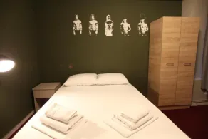 Stay Hybrid Youth Hostel - Chambre
