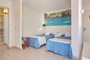  Apartments Casa Luis By Invisa - Zimmer