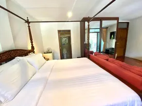 Cafe ice resident - Room
