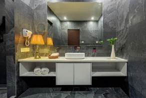 tusker trail corbett - Bathroom