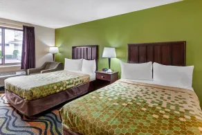 Econo Lodge Inn & Suites Oconto - Værelse