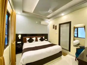 Tapovan New Residency - 5 minutes walk to Laxman jhula - Room