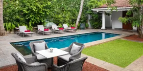 Maniumpathy Hotel - Piscine