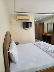 Hotel Neha Palace - Room