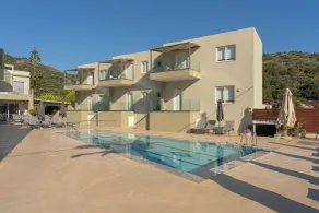 Blue Horizon Apartments - Piscina