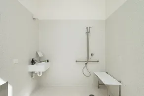 The Florance - Bathroom