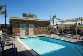 Fairfield Inn & Suites by Marriott Riverside Moreno Valley - Piscine