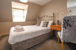 The Queens Hotel & Victoria Cloisters Apartments - Habitación