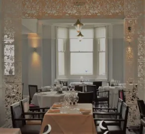 The Old Ship Hotel - Restaurant