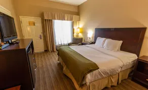 Baymont by Wyndham Crestview - Chambre