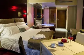 Main Palace Hotel - Zimmer
