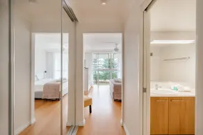 Cashelmara Beachfront Apartments - Room