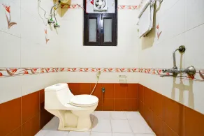 Hotel Mayank Plaza-Near IGI Airport Terminal-3 - Casa de banho