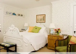 Dockside Guest Quarters - Chambre