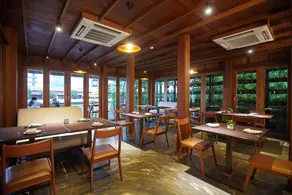 Chann Bangkok Noi - Restaurant